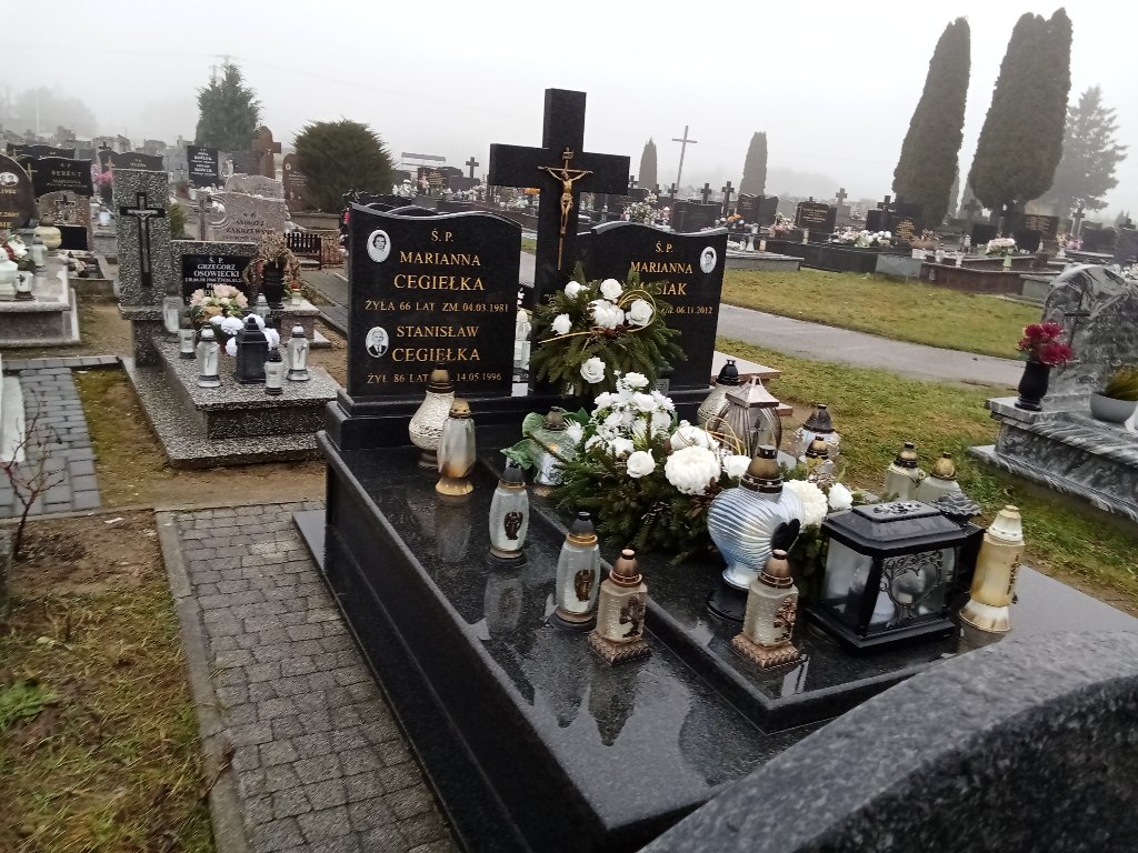 Grób MARIANNA CEGIEŁKA