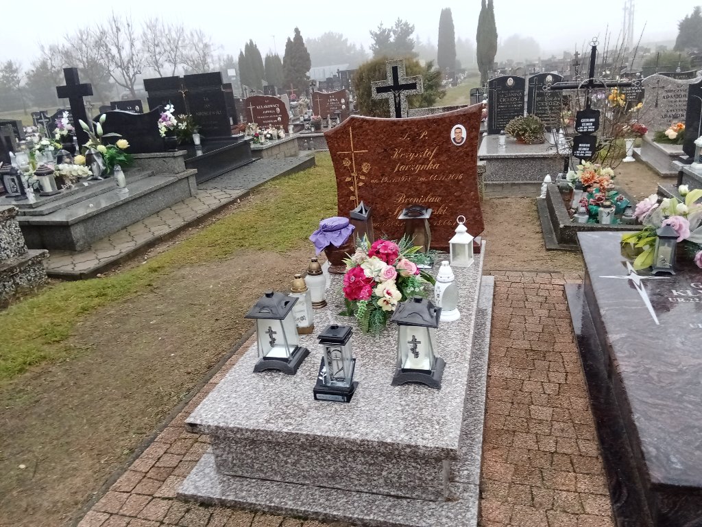 Grób BRONISŁAW SPŁOCHARSKI
