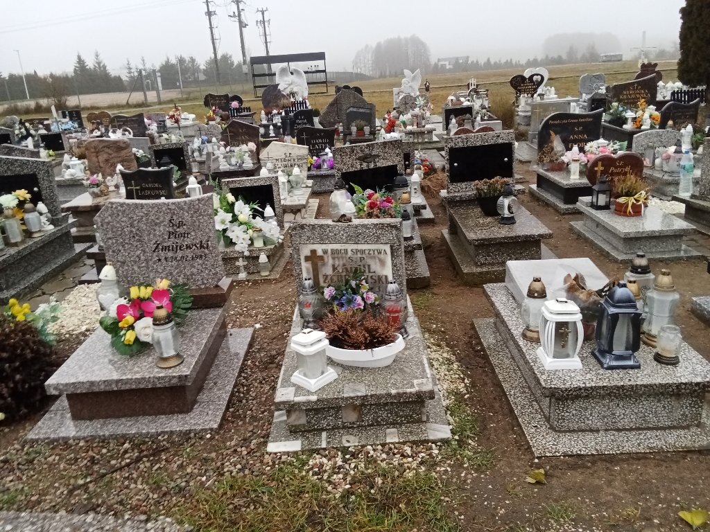 Grób KAMIL ŻEBROWSKI