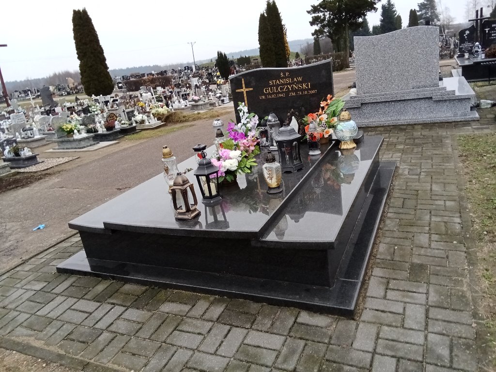 Grób KRYSTYNA GULCZYŃSKA