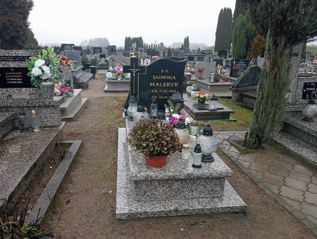Grób JADWIGA MALERYK