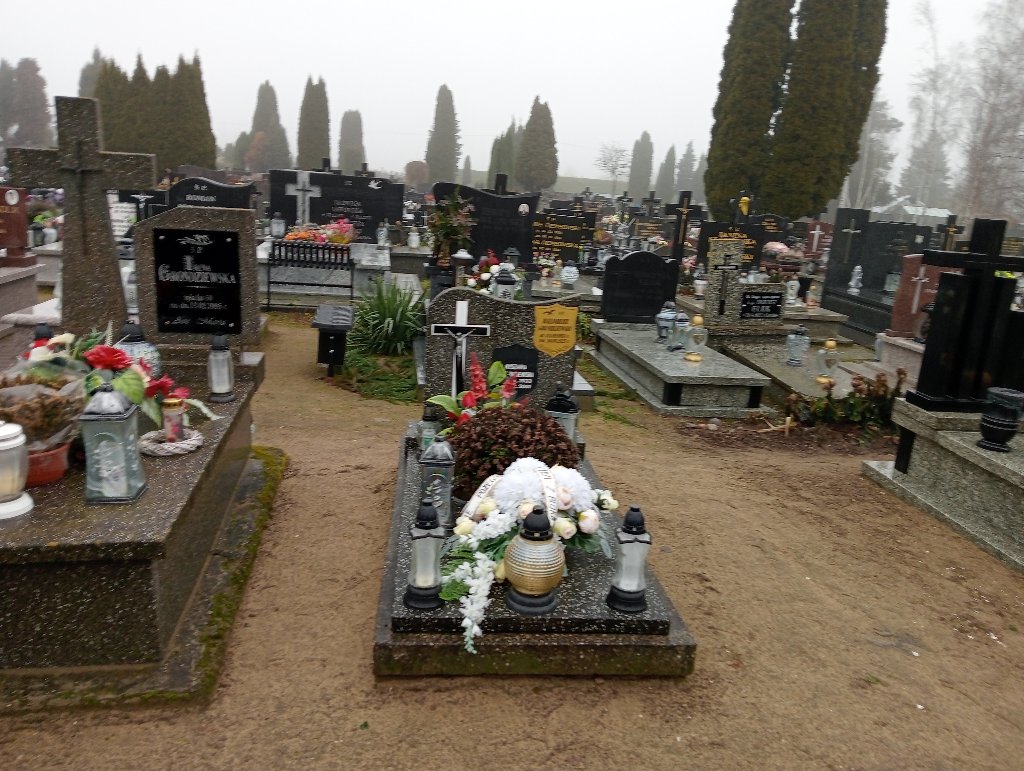 Grób KAZIMIERZ GRONDZIEWSKI